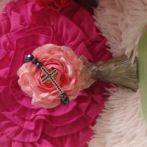 PRICE DROP TODAY ✝️💕NWOT BEAUTIFUL SWAROVSKI CRYSTAL BRACELET✝️💕